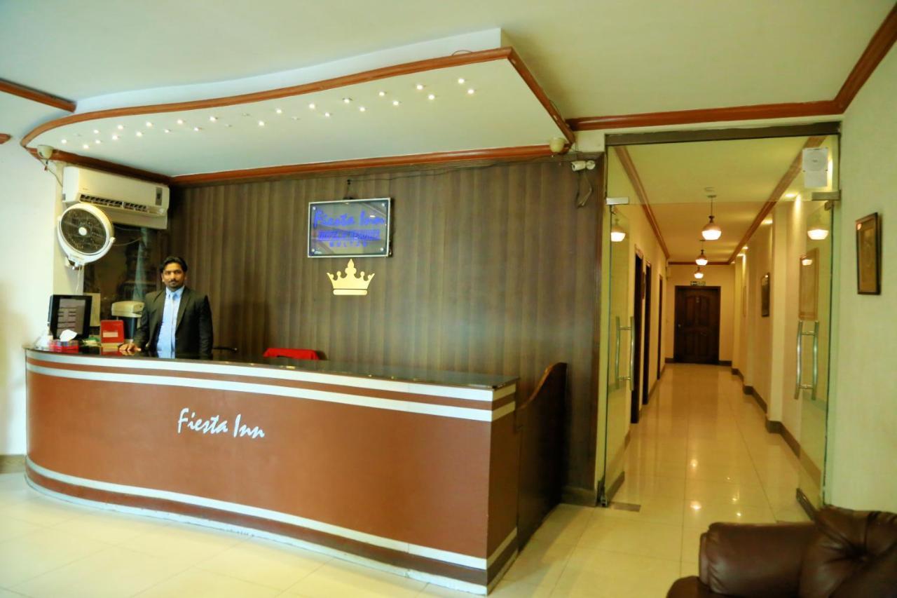 Fiesta Inn Hotel & Resorts Multan Exteriör bild